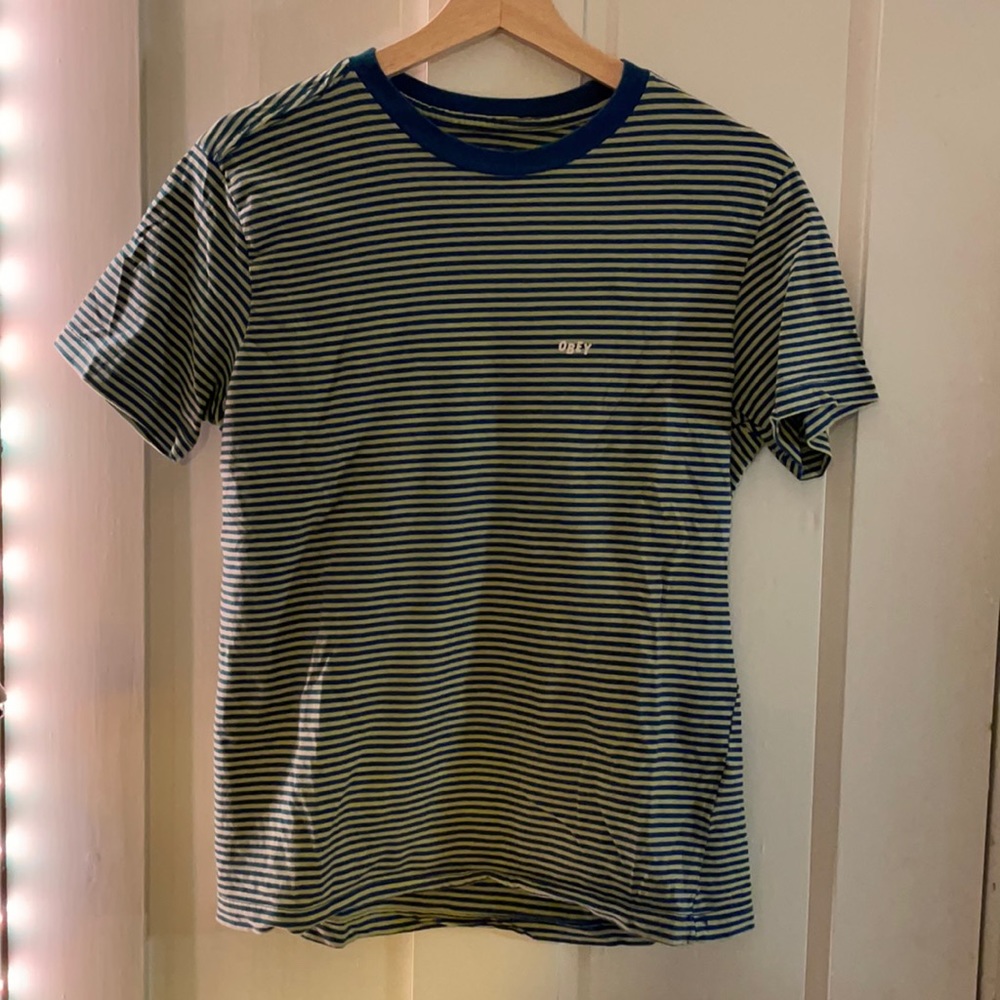 Obey striped men’s small t-shirt